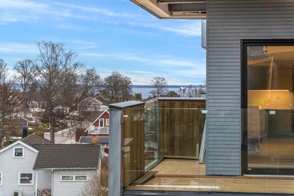 B402 Balkong utsikt_liten